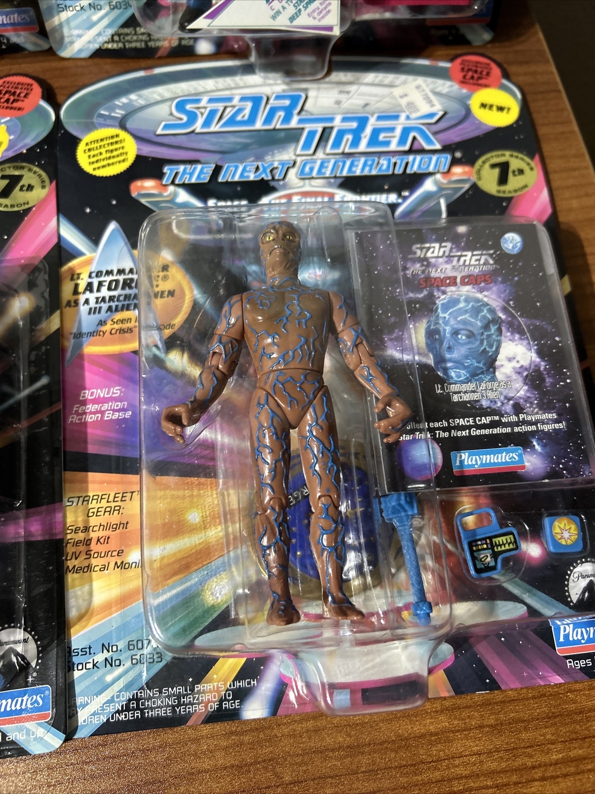 Lot of 6 STAR TREK Next Generation Borg-Riker -Soong-Laforge Figures (1993)