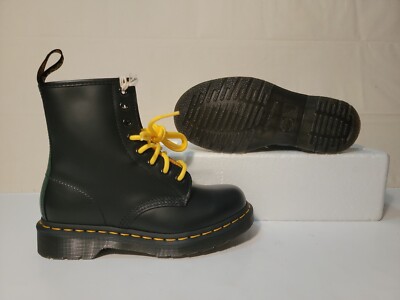 DR. MARTENS MEN'S 1460 8-EYE CONTRAST SMOOTH LEATHER  BOOTS MEN'S-6 / WOMEN'S-5