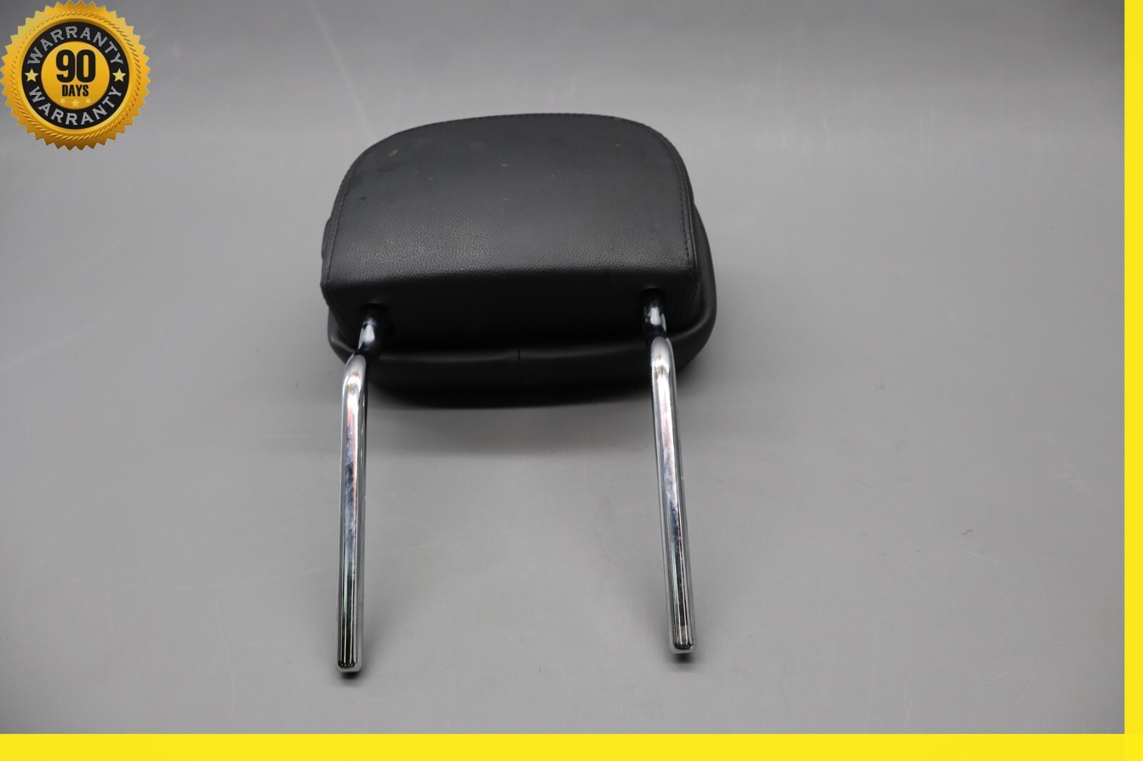 14-17 Maserati Quattroporte Front Right or Left Seat Headrest Head Rest Oem