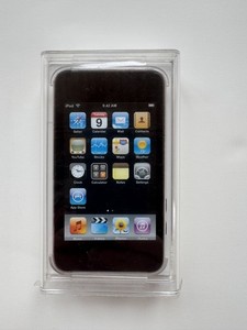 Apple iPod Touch (2nd Gen), Model A1288, Storage 16 GB