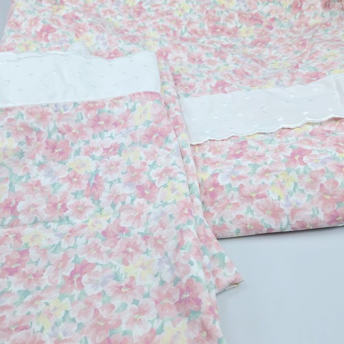 Funda nórdica Eileen West Stevens doble rosa floral con volantes fundas de almohada cabaña - Imagen 3 de 10