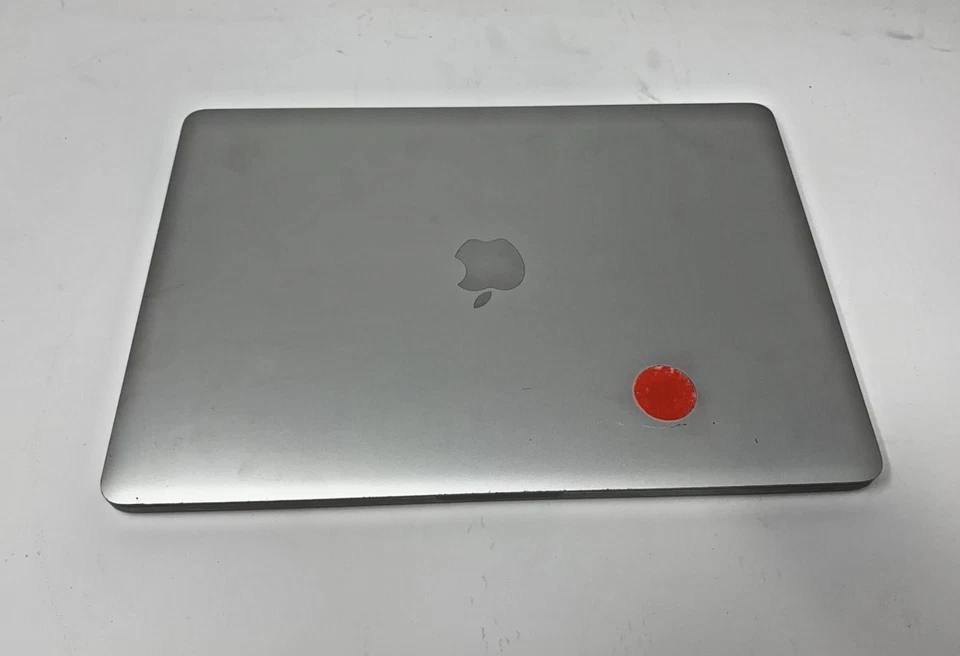 Apple MacBook Pro 2017 13" A1708 i5-7360U 2.3GHz 512GB SSD 16DDR3 Silver C/Dent - Image 2 of 4