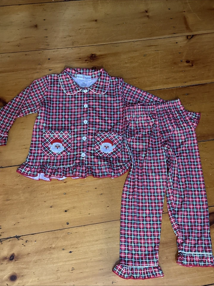 Girls Christmas Plaid Lounge Pajama Set w/ Santa Pockets & Ruffles Size 5/6 Unis - Image 4 of 4