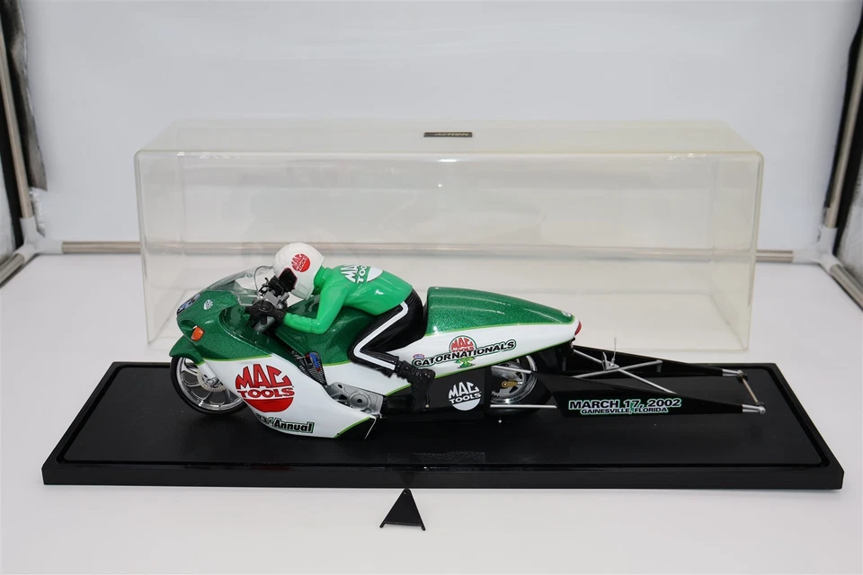  1:9 Action Mac Tools 2002 Hayabusa Pro Stock Bike Gator nationals 2002 - Image 2 of 4