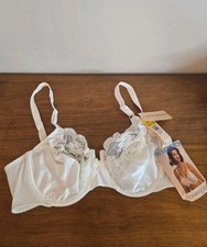 Vintage Warners Bra 1585 Underwire White Flowering Lace Satin Sheer Sz 40c New