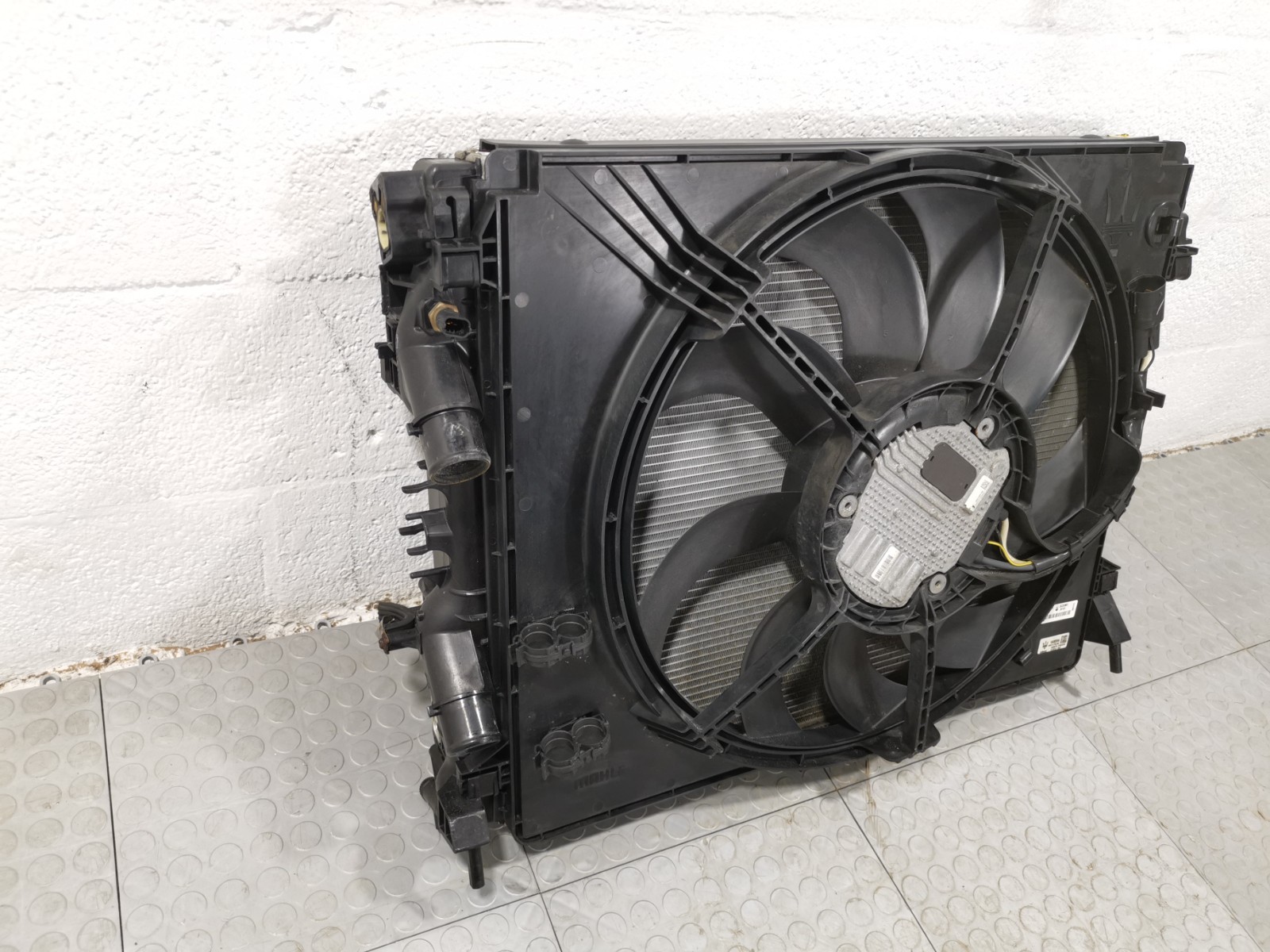 Maserati Levante 3.0 AWD Auto 2017 Cooling A/C Cooling Cooler Radiator Fan Motor
