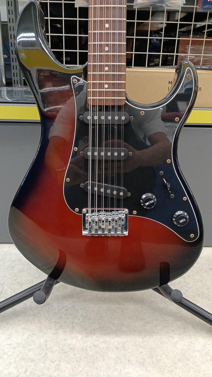 YAMAHA PACIFICA 303-12II Electric Guitar