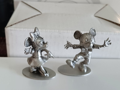 Mickey and Minnie Mouse Figurines ~ Hudson Pewter Walt Disney Productions