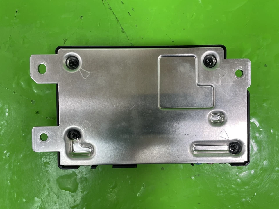 LAND ROVER DEFENDER L663 TELEMATICS CONTROL MODULE UNIT 2020-2025 JAGUAR I PACE - Image 2 of 4