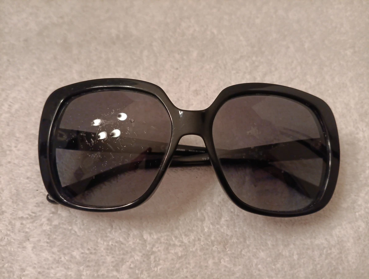Tory Burch TY7156U Black Square Y2K Sunglasses Gold Logo 1709/13 53-19-140 Vtg Tory Burch Glasses from an Authorized Dealer | EyeOns.com main image 3