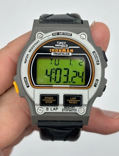 Vintage 2000 TIMEX Ironman Triathlon 8 Lap Digital Watch 38mm