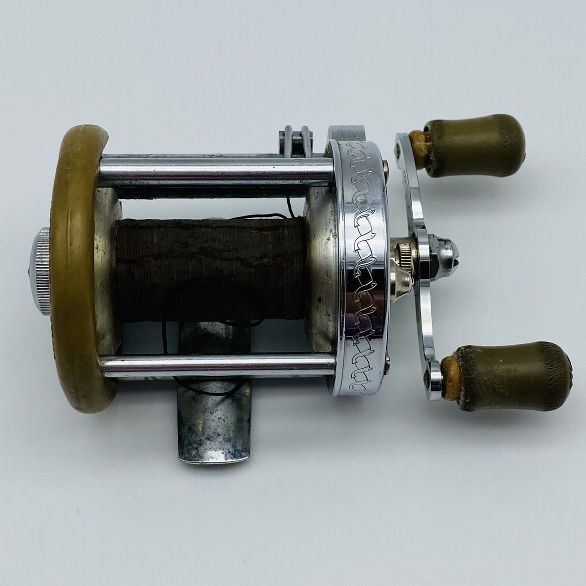 Pflueger Skilkast No. 1953 USA, Silver Fishing Reel Vintage