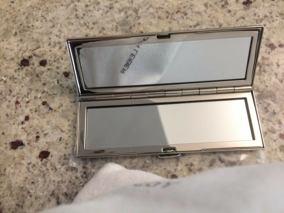 Nuevo en caja Judith Lieber Neiman Marcus Target Cristal Compacto Espejo Azul Estampado Cebra  Foto 4 de 4