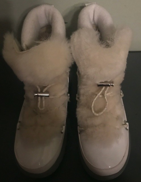 Ugg Waterproof Vibram highland boots winter white size 7 1/2 | eBay