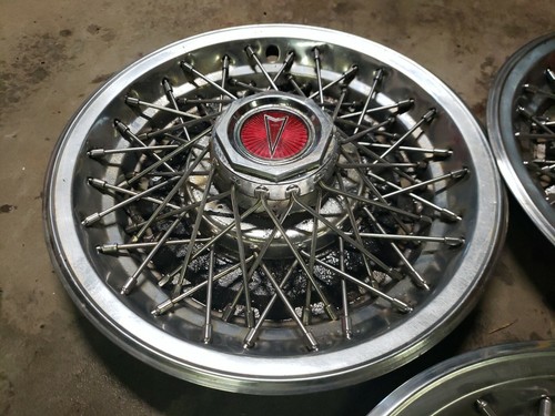 3 Pontiac Grand Prix Le Mans Wire Hubcap Wheel cover 14" Cap 78-81 - Picture 3 of 5