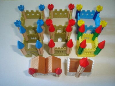 KINDER SURPRISE SET - CASTLE BUILDINGS HOUSES WITH WAX CRAYONS TOYS COLLECTIBLES