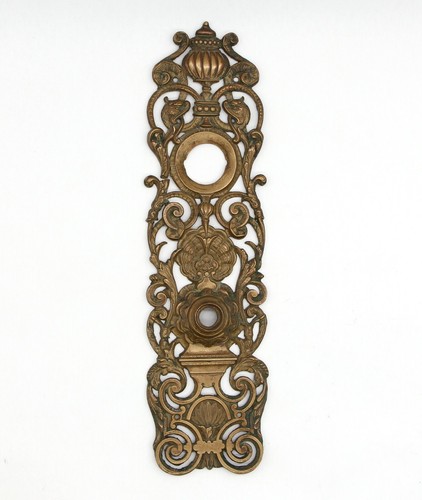 Antique Victorian 13.25 in. Reading Bronze Cut Out Door Back Plate - 第 1/7 張圖片
