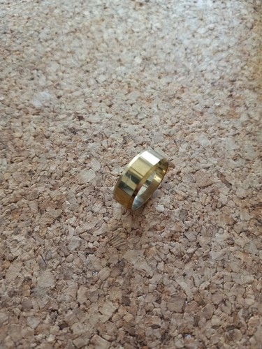 STAINLESS STEEL FASHION RING SIZE 7.5 (33) - Picture 3 of 4