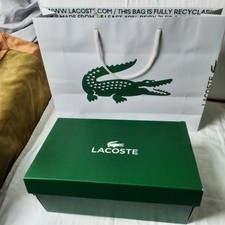 Boite vide Lacoste