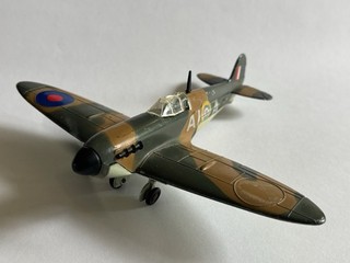 DIECAST DINKY TOYS RAF SUPERMARINE SPITFIRE WW2 FIGHTER PLANE WORKING MOTOR VGC