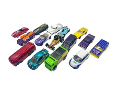 Lot of 15 Die Cast Cars