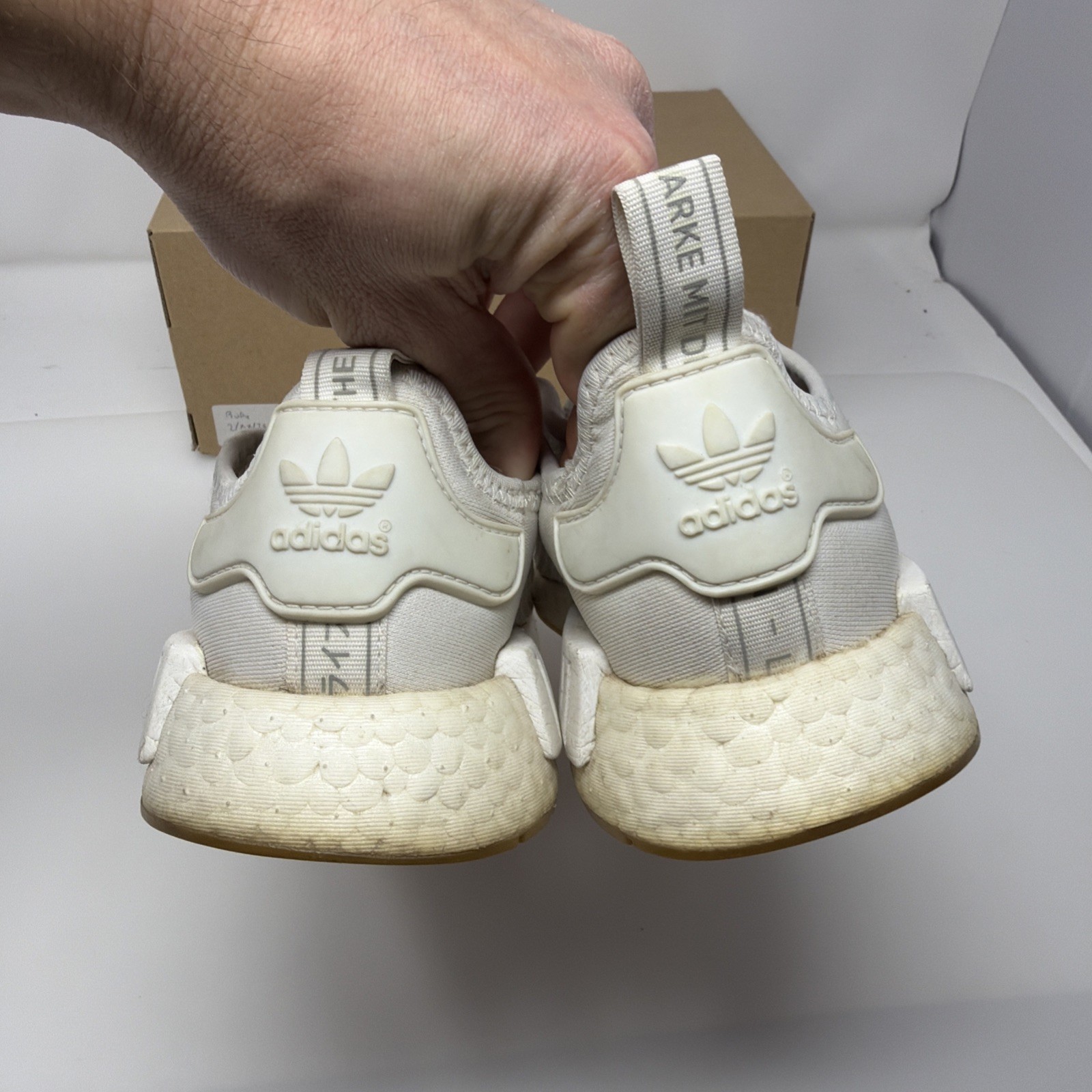 Adidas Mens NMD R1 D96635 White Running Shoes Sneakers Size 6 thumbnail 5