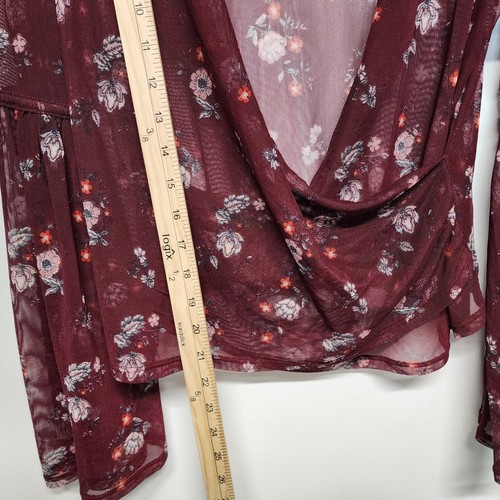 Blusa Top Bongo Malla Manga Acampanada Talla L Ciruela Envoltura Frontal Boho Y2K Cachichio - Imagen 7 de 12