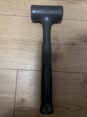 #ad #ad *New* Snap on Gun Metal Grey Dark Titanium 32 Oz 900g Dead Blow Hammer HBFE32 GBP 199.00