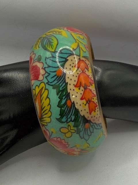 Picture 4 of 8