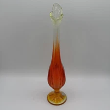 Vintage Viking Glass Vase Epic Petal Persimmon Amberina Swung 10 1/4" Tall