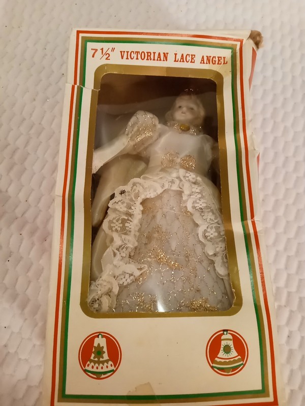 Vintage Commodore 7.5" Victorian Lace Angel #1290c Taiwan