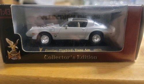 ROAD SIGNATURE SUPERBE PONTIAC FIREBIRD TRANS AM 1979 1/43 NEUF EN BOITE G7 - Picture 1 of 9