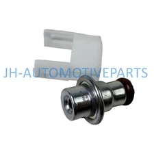 Fuel Pressure Regulator For Yamaha YZF-R6 2007-10/YZF-R1 07-08/FZ6 4C8-13907-00