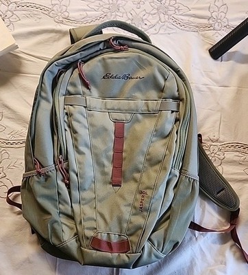 Eddie Bauer Adventurer Backpack 30L Sea Moss Green Lots of Usable Pockets Laptop