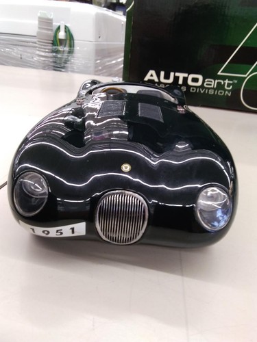 【Mini Car】 AUTOART JAGUAR C TYPE 1/18 scale miniature car used from Japan Good - Picture 10 of 11