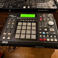 AKAI professional MPC2500 with CF Card and Power Cable Tested Working Sampler