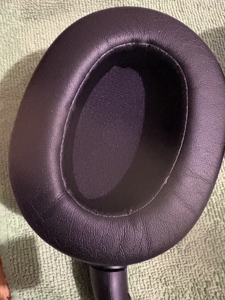 Sony Ult Headphones - image 3 of 4