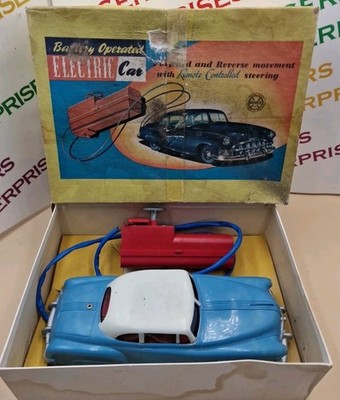 Vintage Marx Toys batteriebetriebenes kabelgebundenes ferngesteuertes Elektroauto verpackt