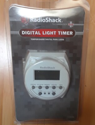 New (Retail Pack) Radio Shack (Technology +) DIGITAL LIGHT TIMER Model 6100266