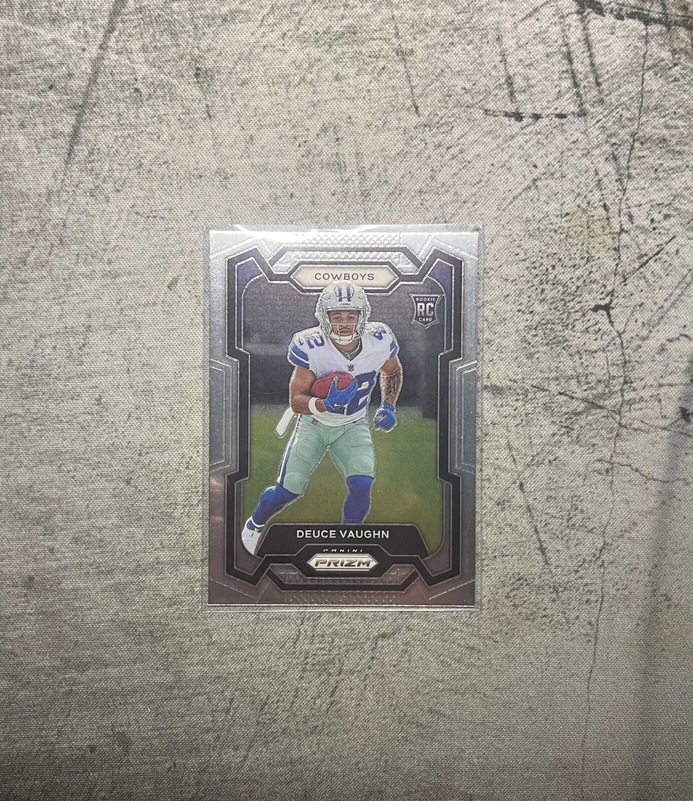 2023 Prizm Football Deuce Vaughn Rookie Base No. 324