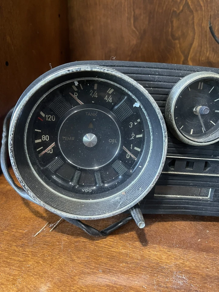 Velocímetro Mercedes Benz w108 w109 w114 w115 60’s 70’s Cluster Foto 2 de 4