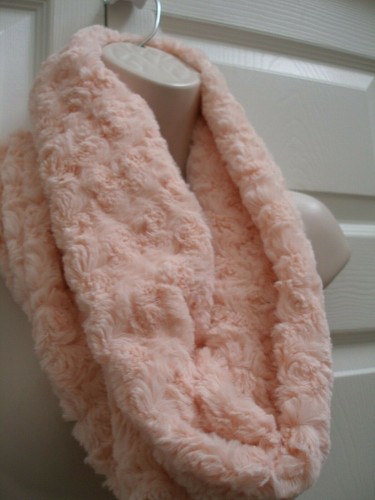 Talla UNICA Pretty Pink Neck Loop Neck Scarf Accessory Fluffy Faux Fur - Picture 8 of 12