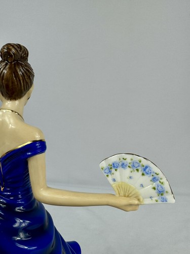Rare Royal Doulton - Michael Doulton Favourites - Evening Elegance HN5761 Blue - Picture 7 of 13