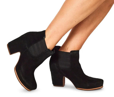 Kork Ease Shirome Black Suede Sculpted Heel Chelsea Booties 10 New $220