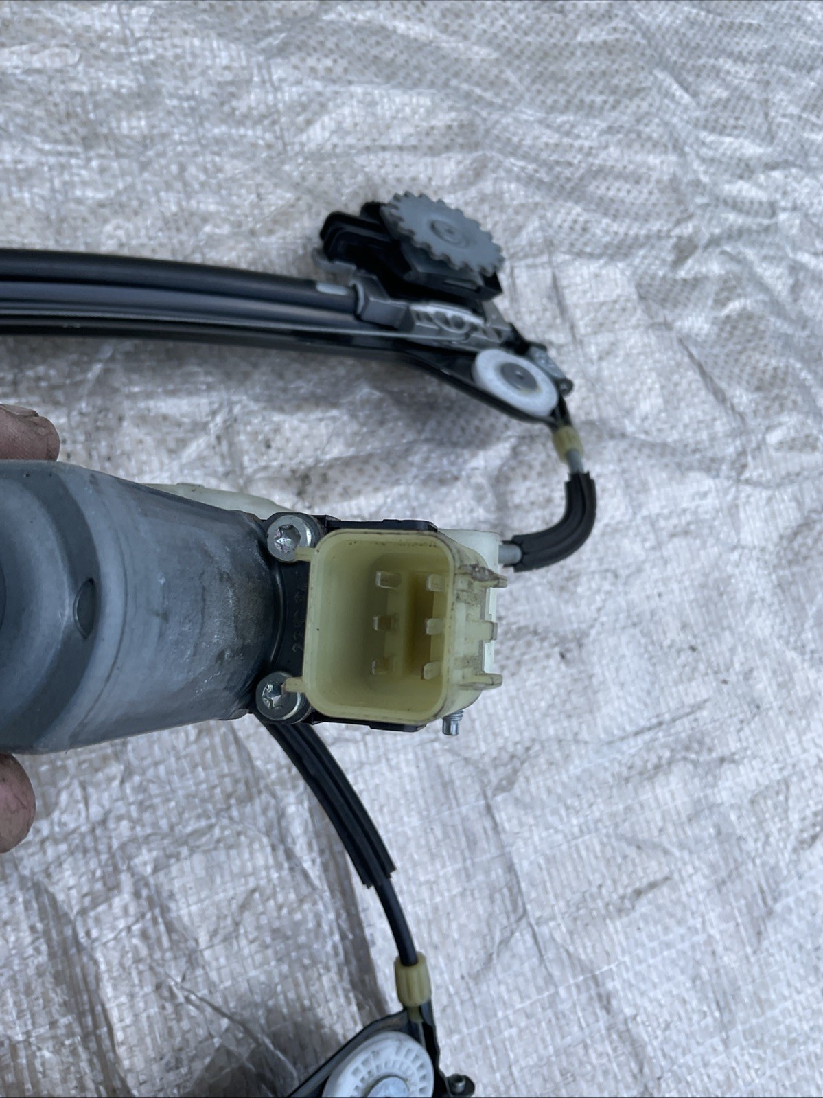 14-24 Maserati Ghibli Rear Right Passenger Door Window Regulator w/ Motor Oem