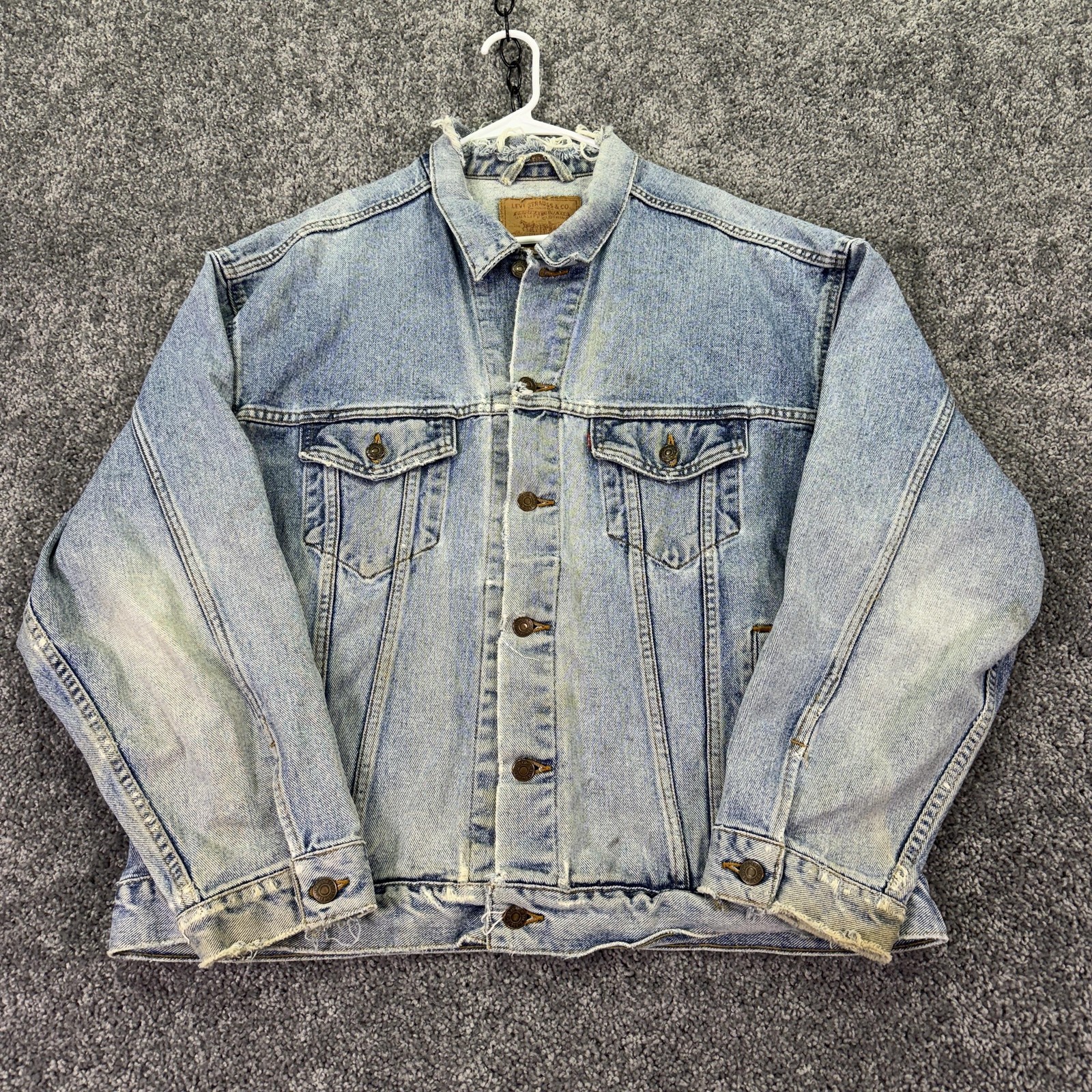 Vintage Levis Jacket Mens XL Blue Denim Trucker Button Front Made USA 70507-4890