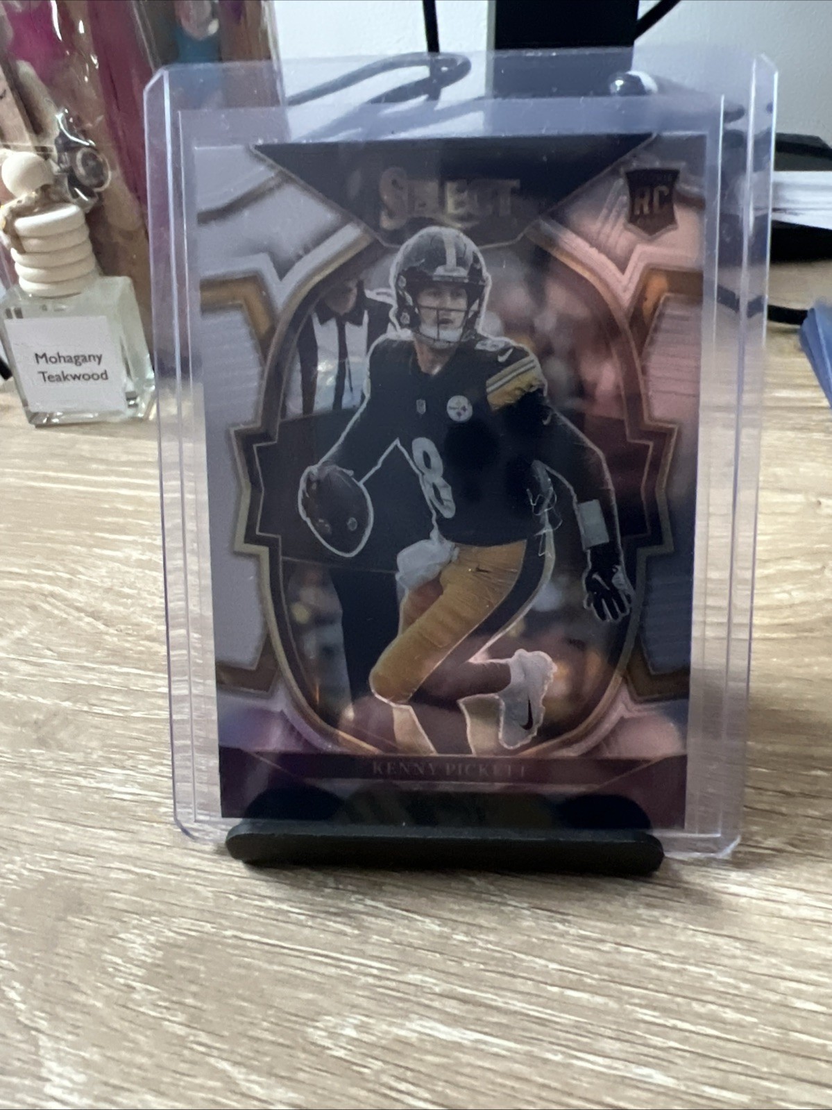 2022 Panini Select - Concourse Kenny Pickett #64 Silver Prizm (RC)