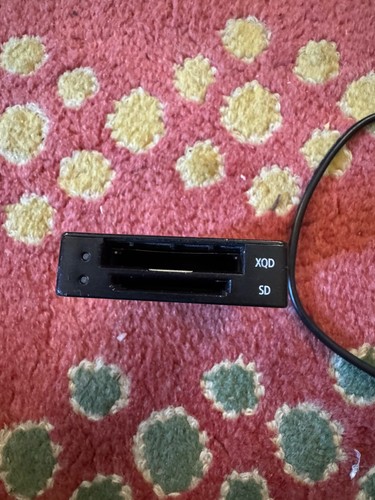 Sony XQD/SD Card Reader Memory Card Reader MRW-E90 W/ USB Cable - Picture 3 of 6