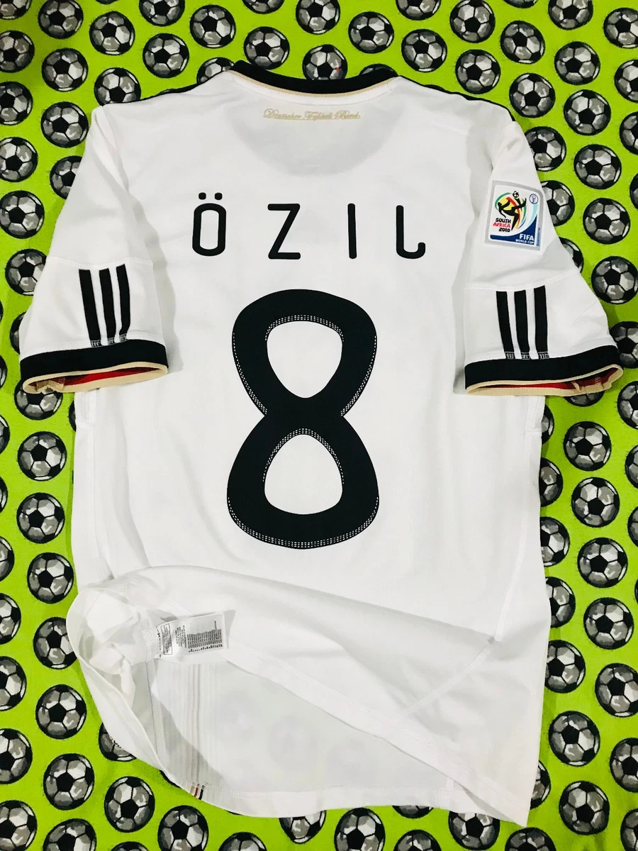 Preços baixos em Mesut özil tamanho S Camisas de futebol da Equipe