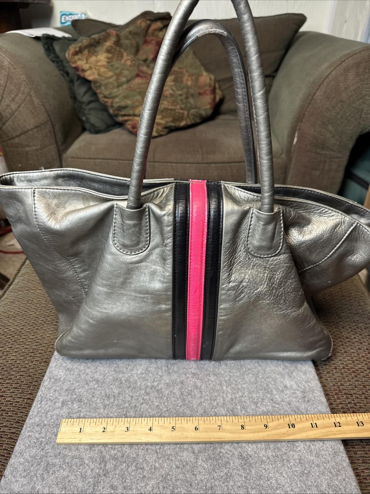 POSITIVE ELEMENTS Soft Leather Silver Bag with Pi… - image 4